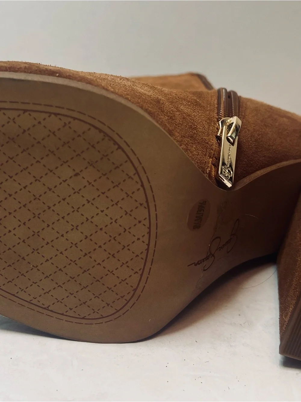 Jessica Simpson Suede Tan Block Heel Ankle Boots size 8.5 Like New!